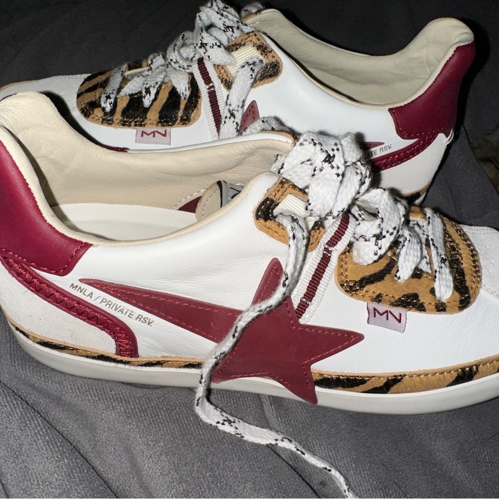 ***MAKE AN OFFER*** Rare Mark Nason Designer Shoes